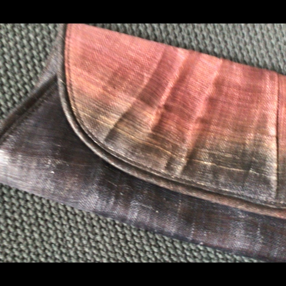 Banana Republic clutch 14x9 - Picture 2 of 4